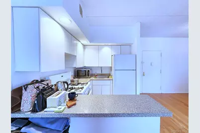 149-15 Barclay Avenue, Flushing, NY 11355 - Photo 13