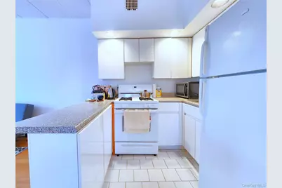 149-15 Barclay Avenue, Flushing, NY 11355 - Photo 15