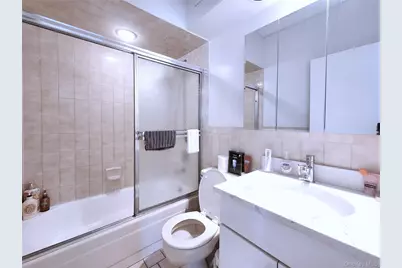 149-15 Barclay Avenue, Flushing, NY 11355 - Photo 19