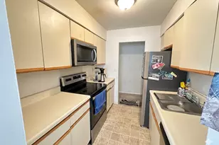 305 Towne House Village, Islandia, NY 11749 - Photo 11