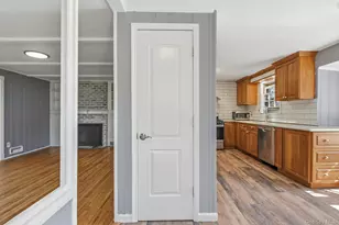 3 Tappen Dr, Melville, NY 11747 - Photo 5