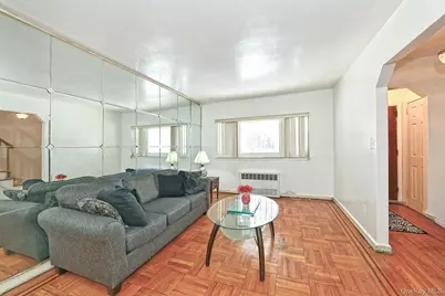 3617 Laconia Avenue, Bronx, NY 10469 - Photo 5