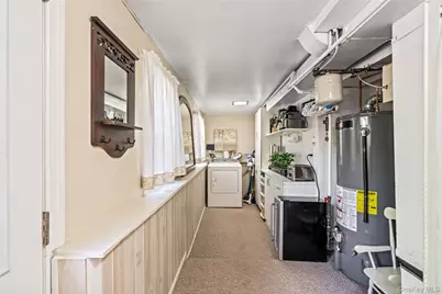 34 Glenbrook Road, Hicksville, NY 11801 - Photo 25