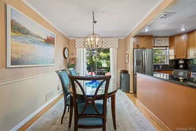 34 Glenbrook Road, Hicksville, NY 11801 - Photo 9