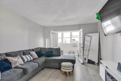 222 Smith Street #4F, Freeport, NY 11520 - Photo 3