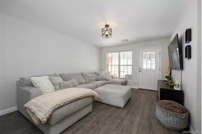 787 Gregory Court, Highland, NY 12528 - Photo 5