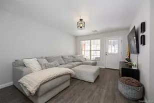 787 Gregory Ct, Highland, NY 12528 - Photo 5