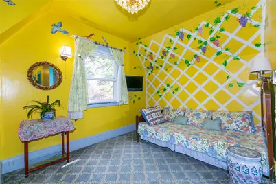 200 Myrtle Drive, Great Neck, NY 11021 - Photo 13