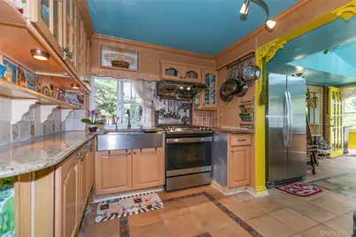 200 Myrtle Drive, Great Neck, NY 11021 - Photo 7