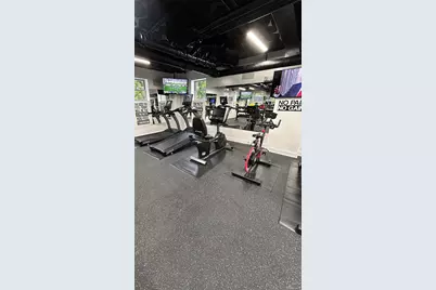 210 Pelham Road #5P, New Rochelle, NY 10805 - Photo 17