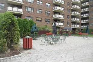 100 Diplomat Dr, Mount Kisco, NY 10549 - Photo 37