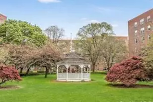 220 Pelham Rd, New Rochelle, NY 10805 - Photo 21