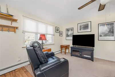 10 Leanore Drive, Farmingdale, NY 11735 - Photo 25