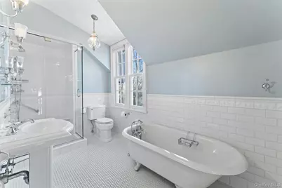 11 Rectory Lane, Scarsdale, NY 10583 - Photo 19