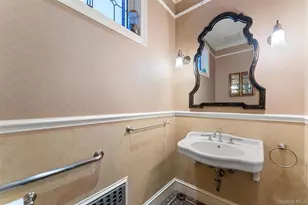 11 Rectory Ln, Scarsdale, NY 10583 - Photo 9