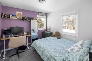 2 Violet Ln, Levittown, NY 11756 - Photo 21