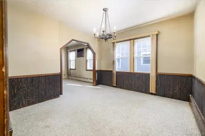 560 Stowe Avenue, Baldwin, NY 11510 - Photo 7