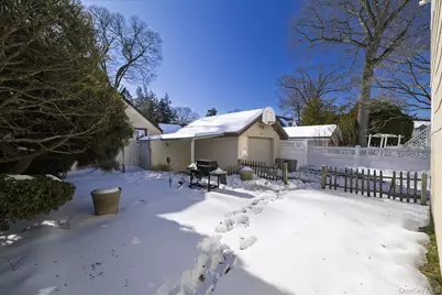 560 Stowe Avenue, Baldwin, NY 11510 - Photo 25