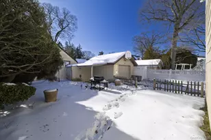 560 Stowe Ave, Baldwin, NY 11510 - Photo 25