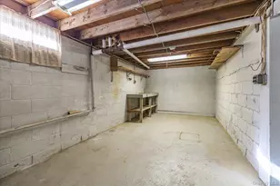 560 Stowe Ave, Baldwin, NY 11510 - Photo 23