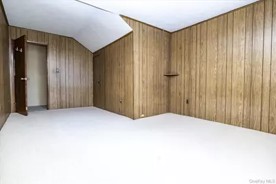 560 Stowe Avenue, Baldwin, NY 11510 - Photo 19