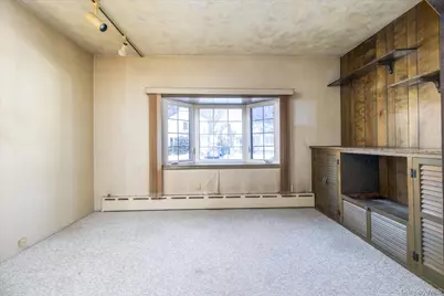 560 Stowe Avenue, Baldwin, NY 11510 - Photo 5