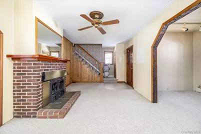 560 Stowe Avenue, Baldwin, NY 11510 - Photo 3