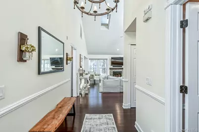 [Address not provided], Manorville, NY 11949 - Photo 3