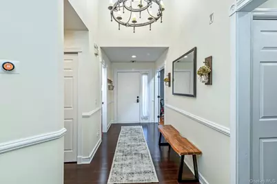 [Address not provided], Manorville, NY 11949 - Photo 7