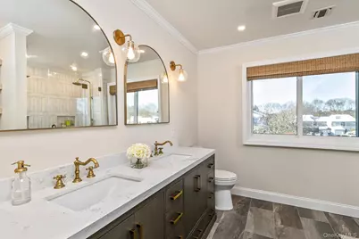 [Address not provided], Manorville, NY 11949 - Photo 25