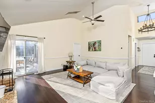 [Address not provided], Manorville, NY 11949 - Photo 15