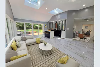 32 Valley Road, Old Westbury, NY 11568 - Photo 37