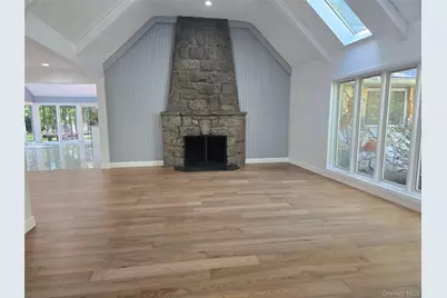 32 Valley Road, Old Westbury, NY 11568 - Photo 33