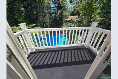 32 Valley Road, Old Westbury, NY 11568 - Photo 21