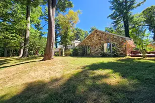 32 Valley Rd, Old Westbury, NY 11568 - Photo 3