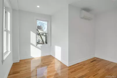 25 Walnut Street, New Rochelle, NY 10801 - Photo 15