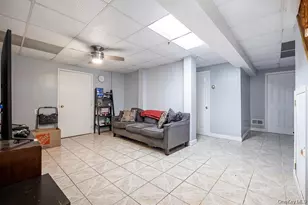 16 Stoneham Pl, White Plains, NY 10607 - Photo 27