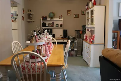 276 Temple Hill Road #1305, New Windsor, NY 12553 - Photo 17