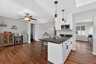 20 Albert Rd, Amityville, NY 11701 - Photo 13