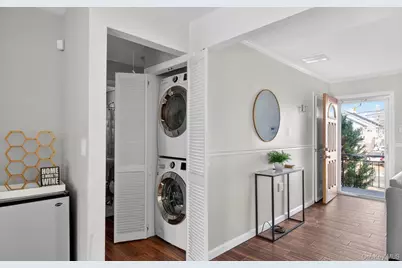 20 Albert Road, Amityville, NY 11701 - Photo 25