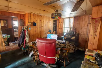 144 Carleton Avenue, Islip Terrace, NY 11752 - Photo 23