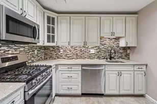 267 Country Club Ln, Pomona, NY 10970 - Photo 9