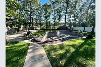 39 Independence Way, Miller Place, NY 11764 - Photo 7