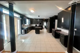 39 Independence Way, Miller Place, NY 11764 - Photo 17