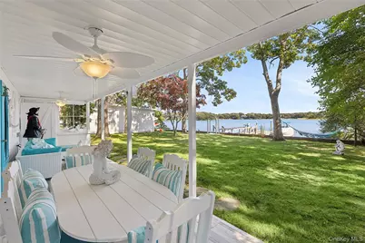 210 Redwood Road, Sag Harbor, NY 11963 - Photo 25