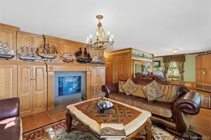 210 Redwood Rd, Sag Harbor, NY 11963 - Photo 13