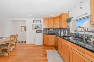 161 Division Ave, Massapequa, NY 11758 - Photo 11