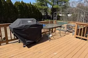 22 Salisbury Dr S, East Northport, NY 11731 - Photo 11