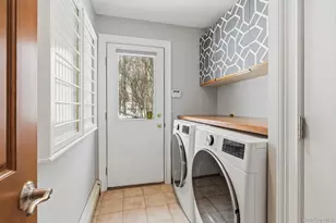 2 Sutton Pl, Katonah, NY 10536 - Photo 13