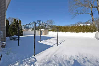 131 Sterling Street, Port Jefferson Station, NY 11776 - Photo 23